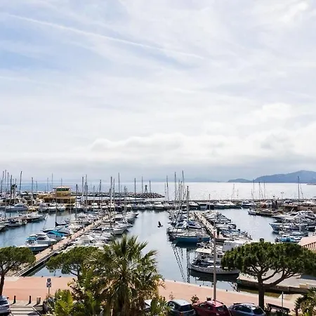 Hotel Le Rabelais 3*