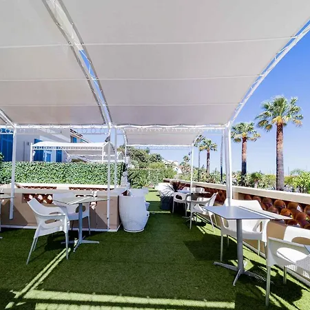 Le Rabelais Hotel