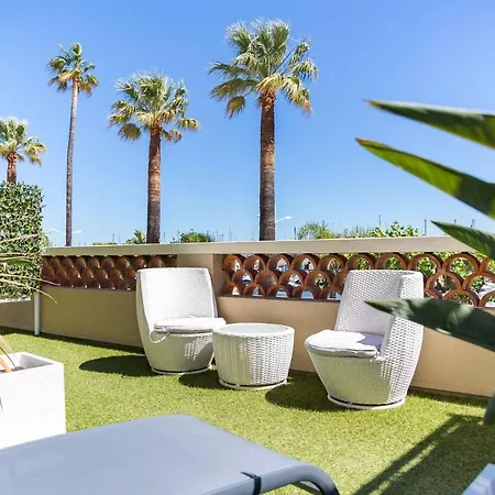 Le Rabelais Le Lavandou