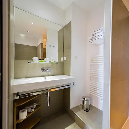 Le Rabelais Hotel Le Lavandou