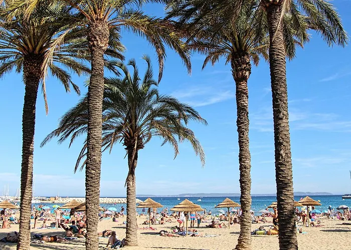 Hotell Le Rabelais 3*