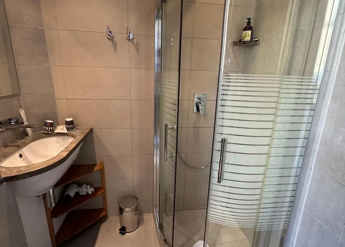 Le Rabelais Hotell 3*