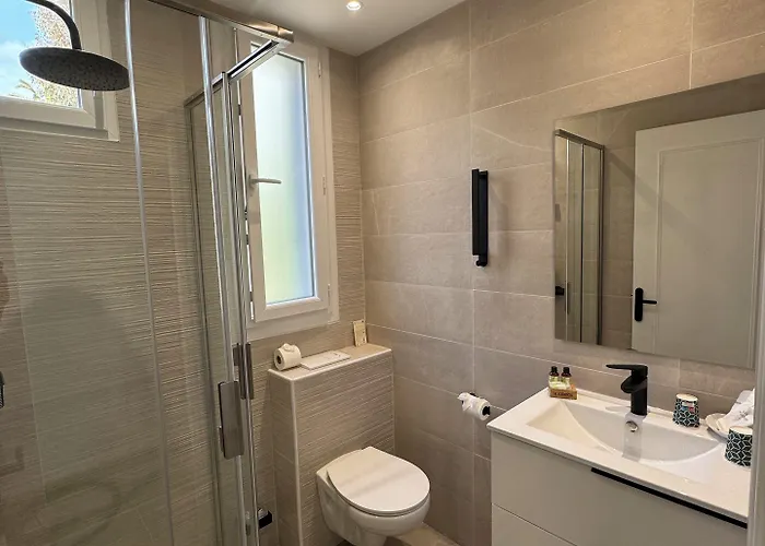 Le Rabelais 3* Le Lavandou