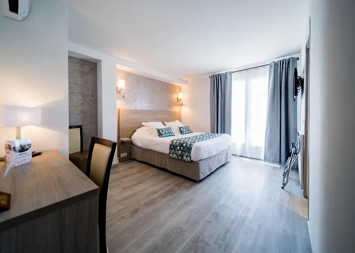 Le Rabelais Hotell Le Lavandou