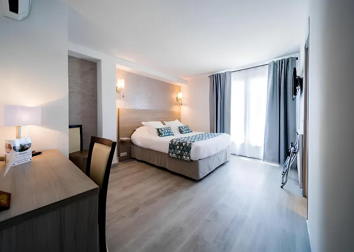 Le Rabelais Hotel 3*