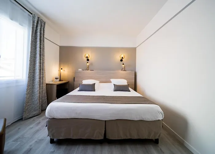 Le Rabelais 3* Le Lavandou